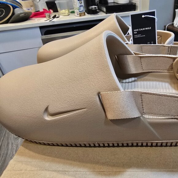 Snipe it  Share Nike Calm Mule NA Size 13 Hemp SLIDE SLIP-ON FD5130-200 NEW - Picture 1 of 8